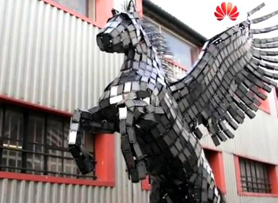 MWC 2012: The Only Place You’ll See A 19-Foot Pegasus Sculpture Made Of 3,500 Smartphones
