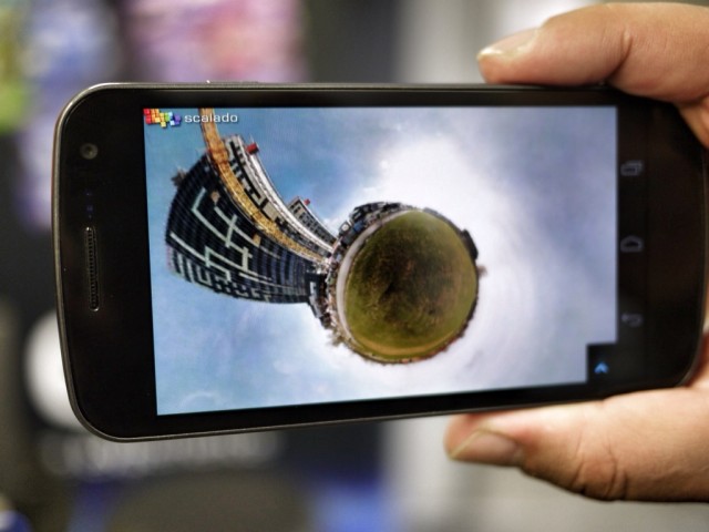 Matrix-Like Photo Apps Capture Planets, Bullet Time