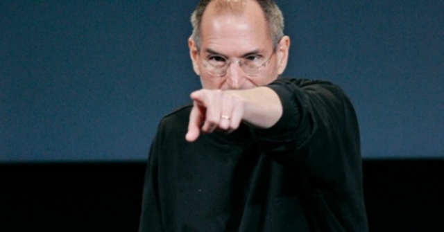 Steve Jobs Rolls Over In His Grave As Apple Opens Licensing Talks To Settle Patent Suits