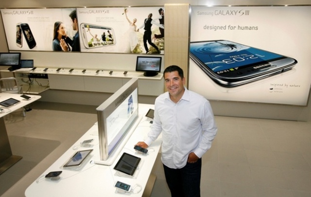 Did An Apple Store In Vancouver Just Get Punk’d By Samsung?