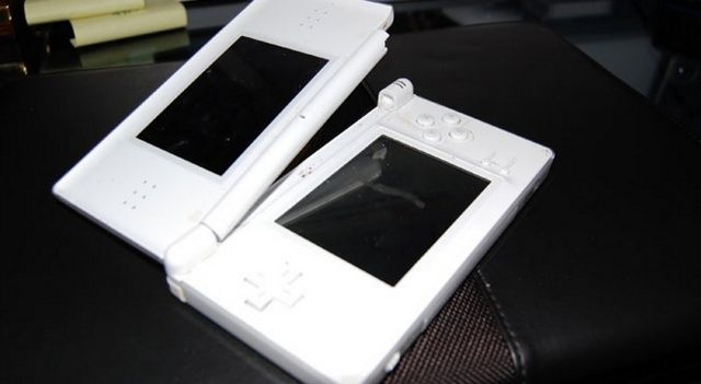 Broken-Nintendo-DS