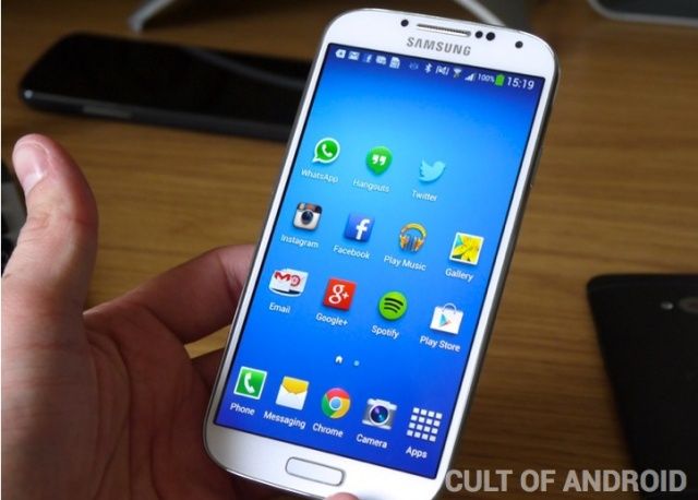 Samsung-Galaxy-S4-front-review