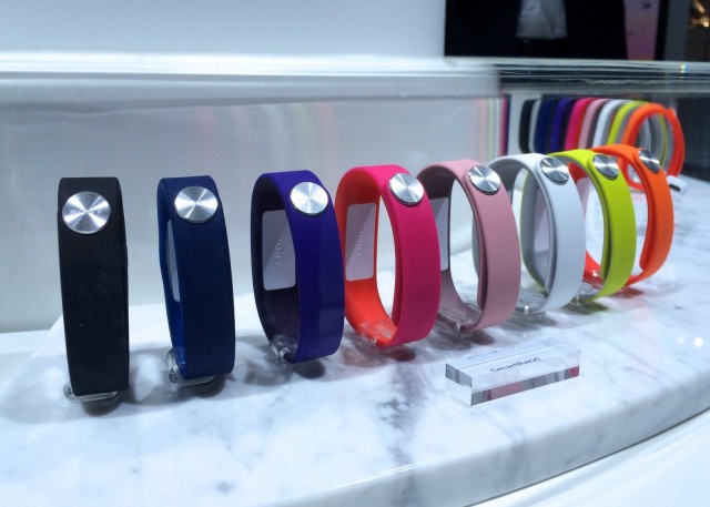 Sony SmartBand 640x457 Sony-SmartBand