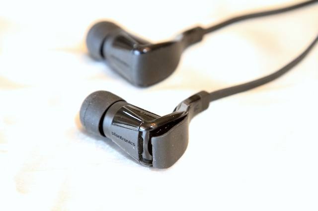 Plantronics backbeat go 1