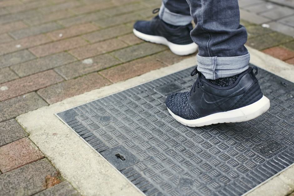 Virgin Media's Smart Pavement keeps you connected on the go. Photo: Virgin