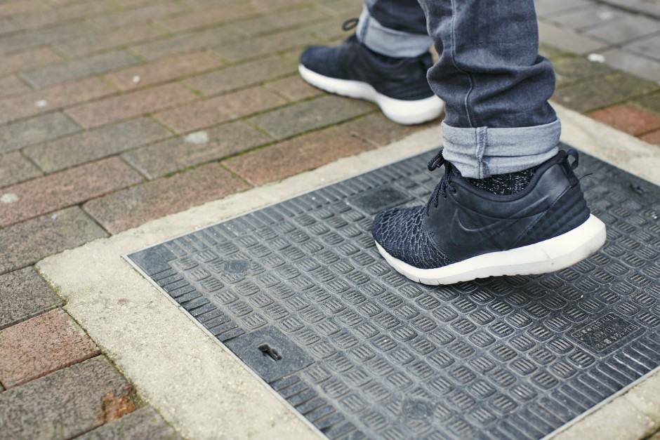 Virgin Media's Smart Pavement keeps you connected on the go. Photo: Virgin